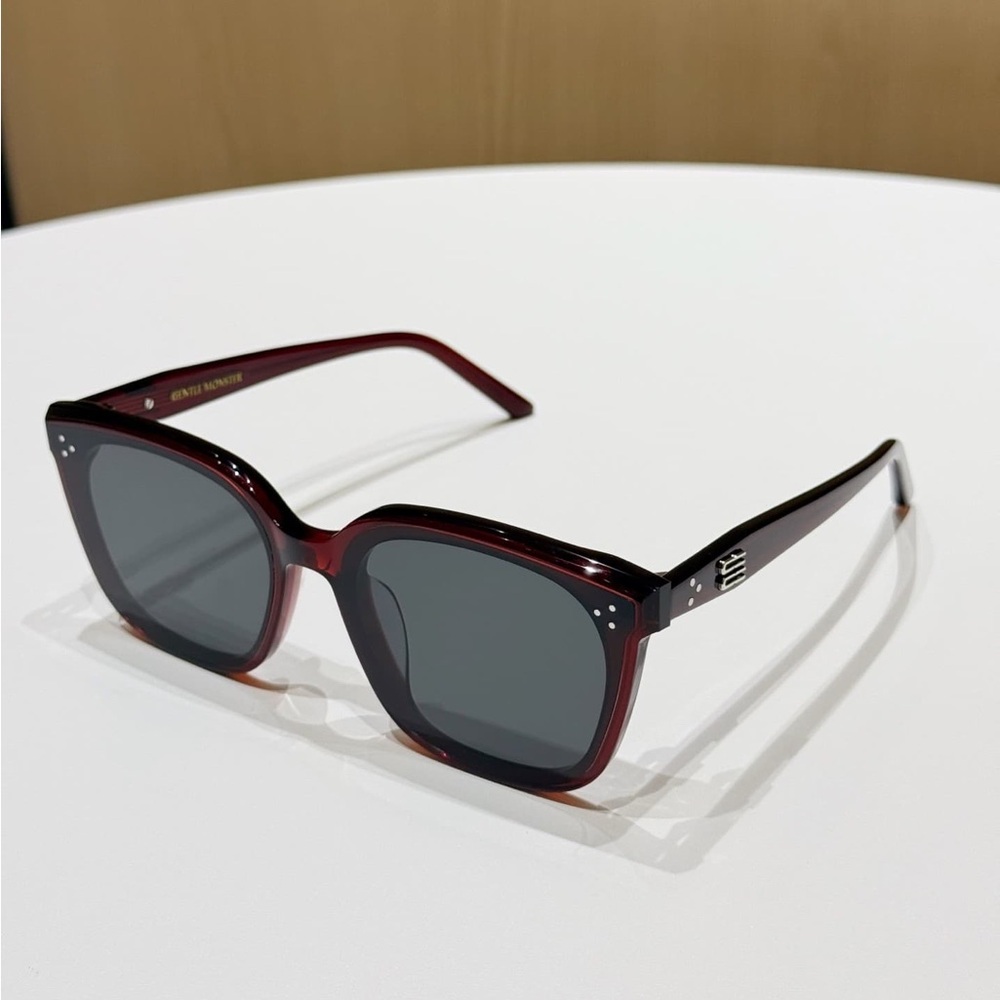 Gentle monster shades
